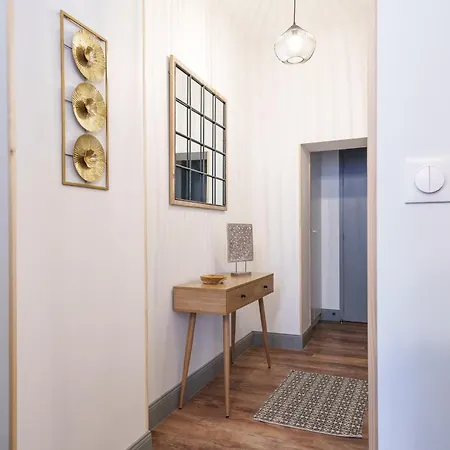 La Plume De Colbert - By Prestiplace * Tours