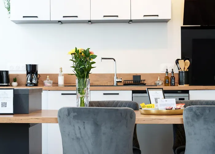 La Plume De Colbert - By Prestiplace تور